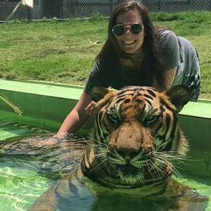 Meet your Posher, Zoe